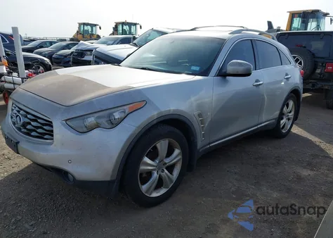 2010 Infiniti Fx35 z USA, uszkodzony, nr VIN JN8AS1MW1AM853721